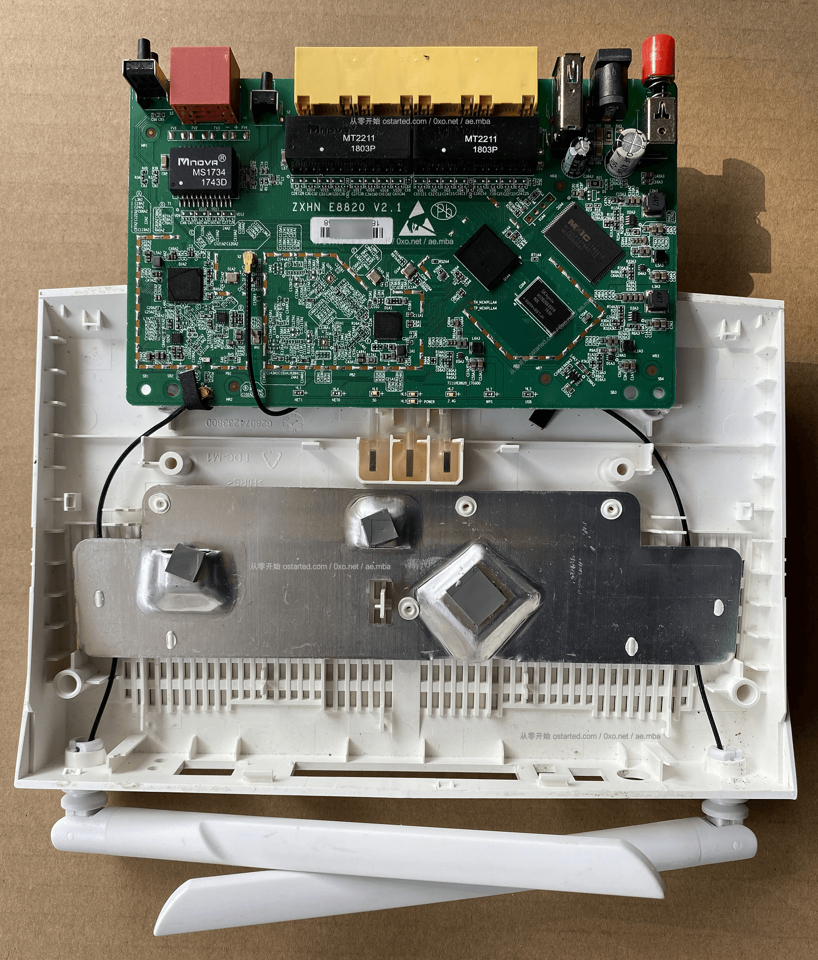 中兴 E8820s 免拆刷机 刷Breed 原厂提取信号巨好EEPROM 刷老毛子Padavan固件 收集 - 第4张图片 | 細水長流 中兴 E8820s 免拆刷机 刷Breed 原厂提取信号巨好EEPROM 刷老毛子Padavan固件 收集 - 第4张图片